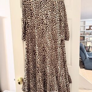 A Classy Chic Boutique Leopard Print Midi Dress